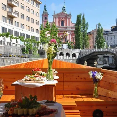 Appartement Modern Central With Free Parking Ljubljana